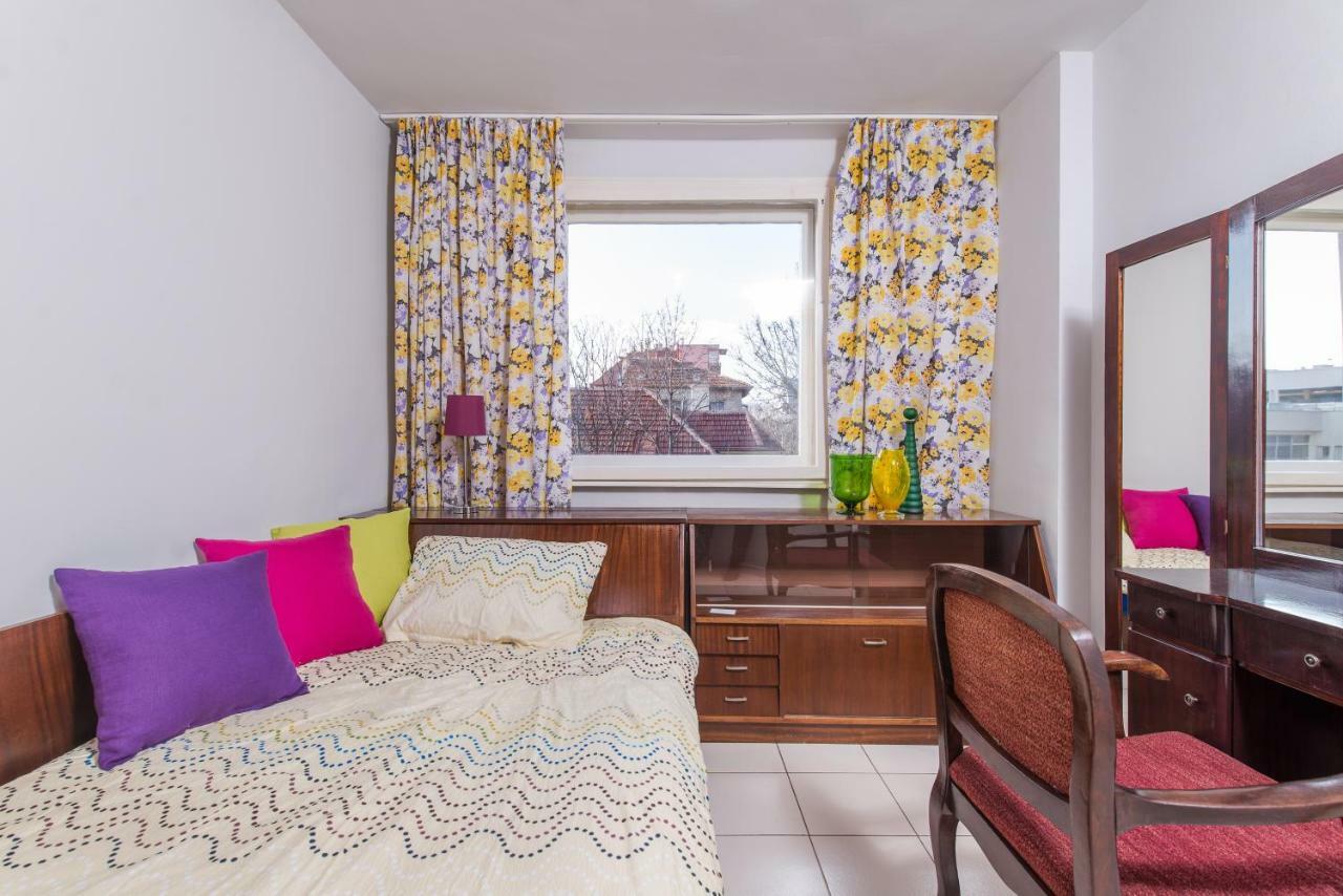 Colorful Two Bedroom Apartment Next To Serdika Center Sofia Zewnętrze zdjęcie